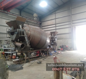 Xe bồn trộn bê tông 06